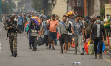 নেপালে পলাতক হাজার হাজার কয়েদি, নিরাপত্তা নিয়ে উদ্বেগ