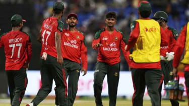 মেহেদির ক্যাচ মিসের পর বাংলাদেশের বড় পরাজয়