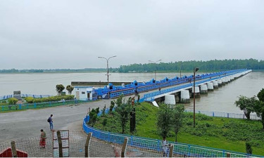 নীলফামারীতে আবারও বাড়ছে তিস্তার পানি, বন্যার শঙ্কা