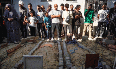 গাজায় ইসরায়েলি হামলায় নিহতের সংখ্যা ৬৫ হাজার ছাড়াল