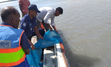 নৌ পুলিশের সাত দিনের অভিযানে অবৈধ জাল জব্দ, আটক ২৪৮