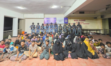 টেকনাফের গহীন পাহাড় থেকে নারী-শিশুসহ ৬৬ জন উদ্ধার