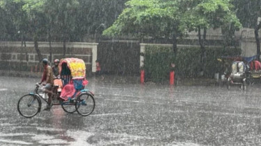 সারা দেশে দমকা হাওয়াসহ বৃষ্টির পূর্বাভাস