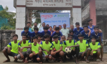 বসুন্ধরা শুভসংঘের উদ্যোগে মাদকবিরোধী ফুটবল ম্যাচ অনুষ্ঠিত