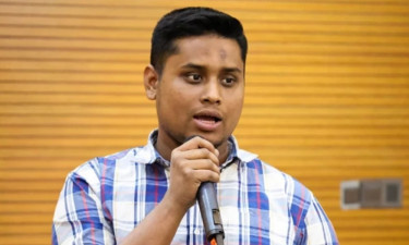 সবার পরামর্শে সরকার গঠন হলেও ব্যর্থতার দায় এনসিপির: হাসনাত আব্দুল্লাহ