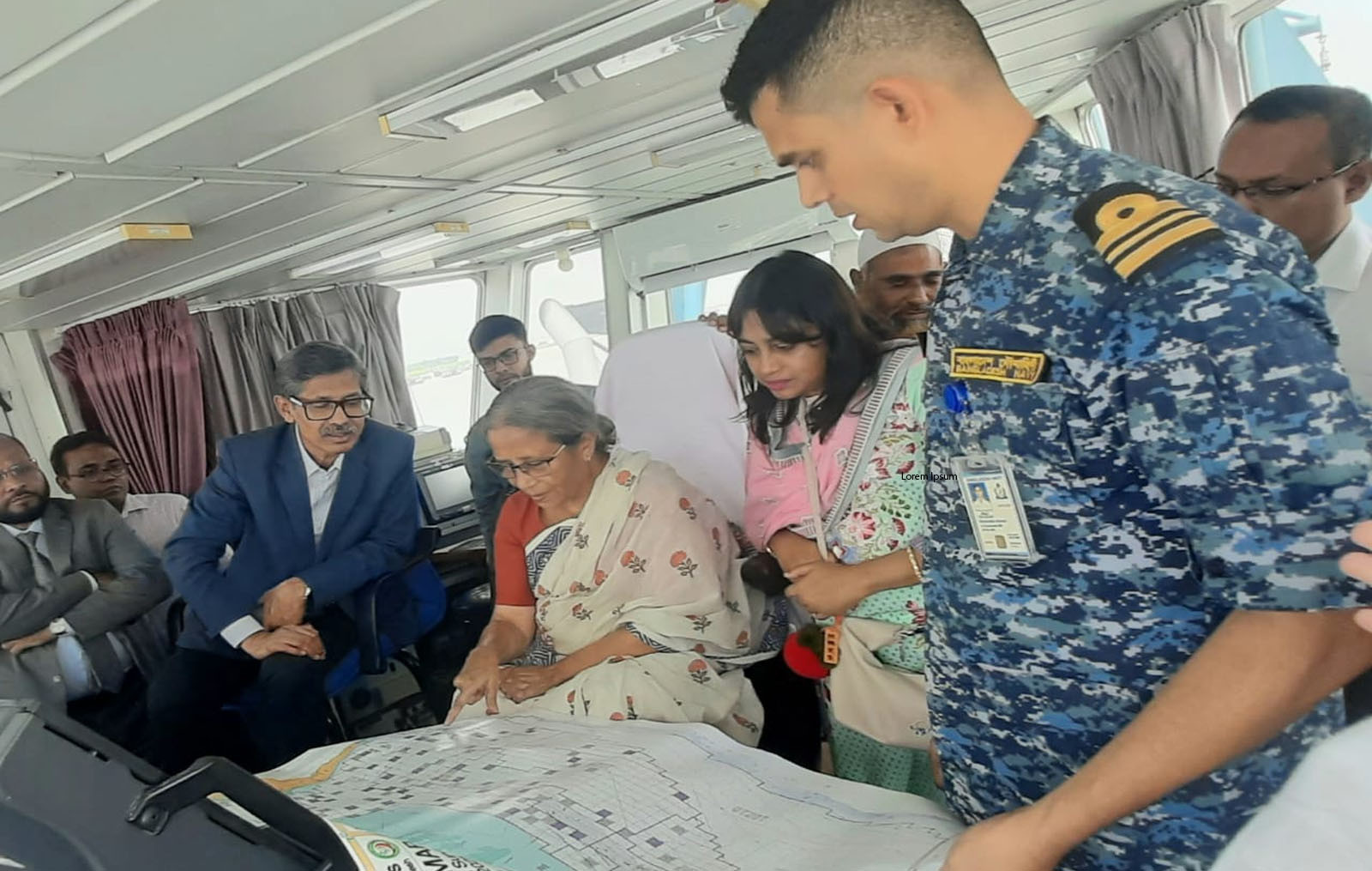 মৎস্য ও প্রাণিসম্পদ উপদেষ্টা ‘মীন সন্ধানী’ জাহাজের জরিপ কার্যক্রম পরিদর্শন করলেন