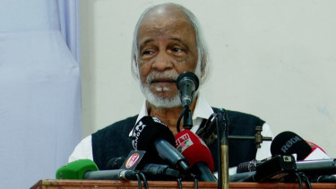 বিএনপির উদার দৃষ্টিভঙ্গি দেশে স্থিতিশীলতা অর্জনে সহায়ক: মঈন খান