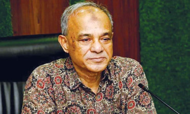 ফায়ার সার্ভিসের দগ্ধ সদস্যদের সহযোগিতা করবে সরকার: স্বরাষ্ট্র উপদেষ্টা