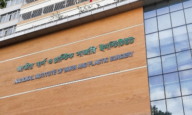 মহাখালীতে পেট্রোল পাম্পে আগুন, দগ্ধ ৭ জন বার্ন ইনস্টিটিউটে