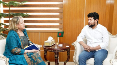 তথ্য উপদেষ্টার সঙ্গে ইউনেস্কো বাংলাদেশ প্রতিনিধির সাক্ষাৎ