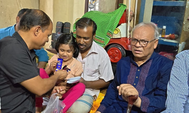 শিশু লামিয়ার বাবা আব্দুর রাজ্জাকের চিকিৎসার দায়িত্ব নিলেন তারেক রহমান
