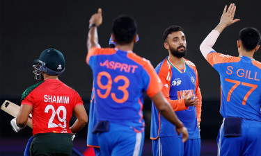 বাংলাদেশকে হারিয়ে ফাইনালে ভারত