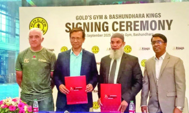 কিংসের ফুটবলারদের ফিটনেস পার্টনার গোল্ডস জিম