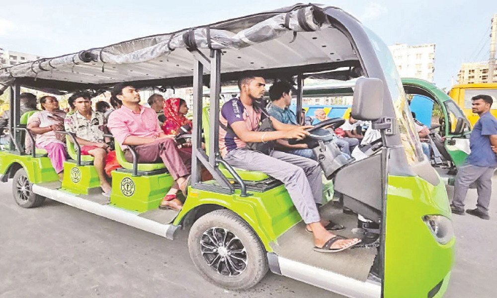 বৈদ্যুতিক শাটল বাস: সাশ্রয়ী যাতায়াতের পরিবেশবান্ধব বাহন