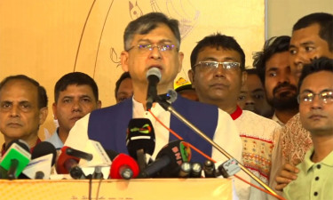 ধর্মের ভিত্তিতে বিভাজনের রাজনীতি চাই না: সালাহউদ্দিন আহমেদ