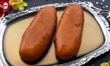জিআই স্বীকৃতি পেল নেত্রকোনার বালিশ মিষ্টি