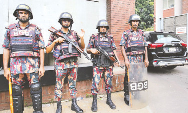 ফেনীর সীমান্তবর্তী এলাকায় ৫ প্লাটুন বিজিবি মোতায়েন