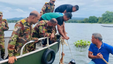 কাপ্তাই হ্রদে নৌকাডুবি: সেনাবাহিনীর প্রচেষ্টায় সফল উদ্ধার অভিযান