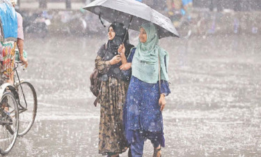 ভারী বৃষ্টির পূর্বাভাস, ৬ জেলায় বন্যার আশঙ্কা