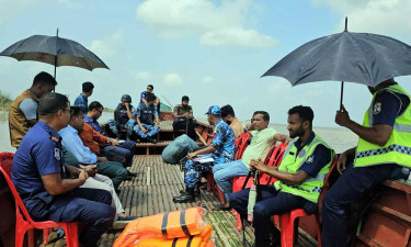 ইলিশ ধরায় নিষেধাজ্ঞা: রাজবাড়ীতে অভিযান শুরু
