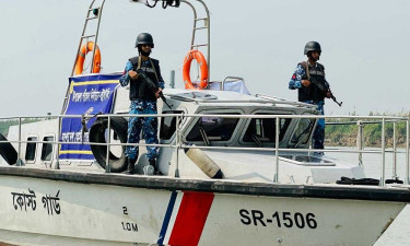 মিয়ানমার পাচারের সময় ১০ লক্ষাধিক টাকার মটর ডাল জব্দ