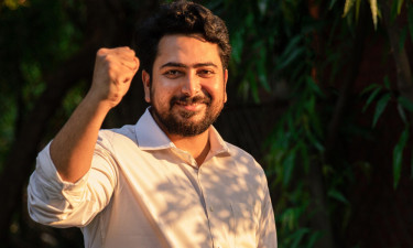 অনেক উপদেষ্টা আখের গুছিয়েছেন, সেফ এক্সিটের বিষয়ে ভাবছেন: নাহিদ ইসলাম