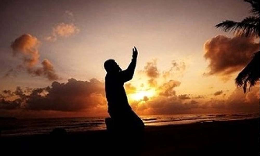 জেনে নিন তওবার সহজ ও সঠিক পদ্ধতি