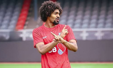 দেশে ফিরলেন হামজা চৌধুরী