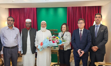 জামায়াত আমিরের সঙ্গে তুরস্কের উপ-পররাষ্ট্রমন্ত্রীর সাক্ষাৎ