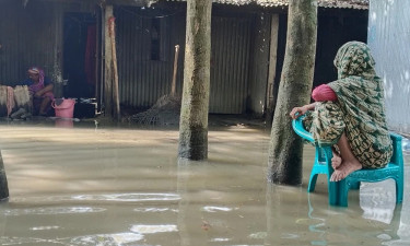 কুড়িগ্রামে পানিবন্দি ৩ হাজার মানুষ