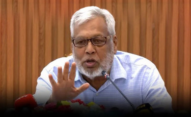 ৭২ বছর বয়সে যদি সেফ এক্সিটের কথা ভাবতে হয়, তা দুঃখের বিষয়: উপদেষ্টা ফাওজুল কবির