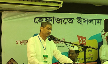 পরামর্শকের দায়িত্ব পালন করছে হেফাজতে ইসলাম: এ্যানি