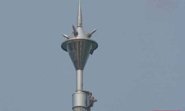 বজ্র নিরোধক ধাতব দণ্ড কোনো কাজে আসছে না