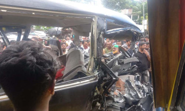 পটুয়াখালীতে দুর্ঘটনার কবলে র‌্যাবের গাড়ি, নিহত ১, আহত অর্ধশতাধিক