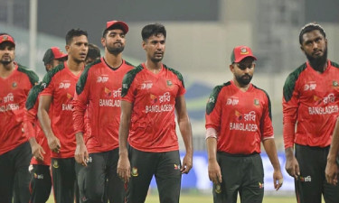 সিরিজে সমতা ফেরানোর ম্যাচে ফিল্ডিংয়ে বাংলাদেশ