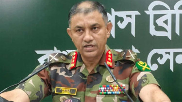ট্রাইব্যুনালের গ্রেপ্তারি পরোয়ানাভুক্ত ১৫ সেনা কর্মকর্তা হেফাজতে: সেনাসদর