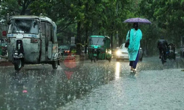 আজ ঢাকায় হালকা বৃষ্টি হতে পারে