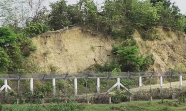 নাইক্ষ্যংছড়ি সীমান্তে মাইন বিস্ফোরণ, বিজিবি সদস্যের পা বিচ্ছিন্ন