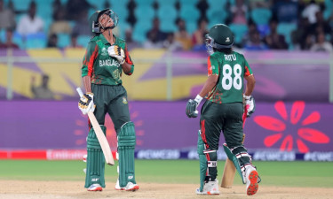 দক্ষিণ আফ্রিকাকে ২৩৩ রানের চ্যালেঞ্জ ছুঁড়ল বাংলাদেশ