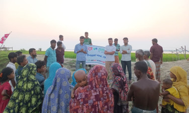 প্রজনন মৌসুমে ইলিশ না ধরার আহ্বান জানিয়ে বসুন্ধরা শুভসংঘের কর্মসূচি