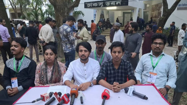 ১০ কারণ দেখিয়ে চাকসু নির্বাচন বর্জন এক প্যানেলের