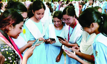 এইচএসসির ফল প্রকাশ আজ, জানা যাবে যেভাবে