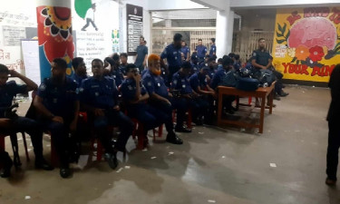 ফল ঘোষণা কেন্দ্রে তোড়জোড়, সতর্ক অবস্থানে আইনশৃঙ্খলা বাহিনী