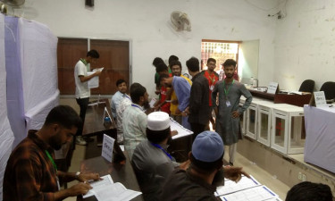 রাকসু নির্বাচন: অনাবাসিক ৬৮ শতাংশ ভোটারই নির্ধারণ করবে জয়-পরাজয়ের সমীকরণ