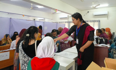 রাকসু নির্বাচন: ১২ হলে ভিপি-এজিএস পদে এগিয়ে শিবির, জিএসে আম্মার