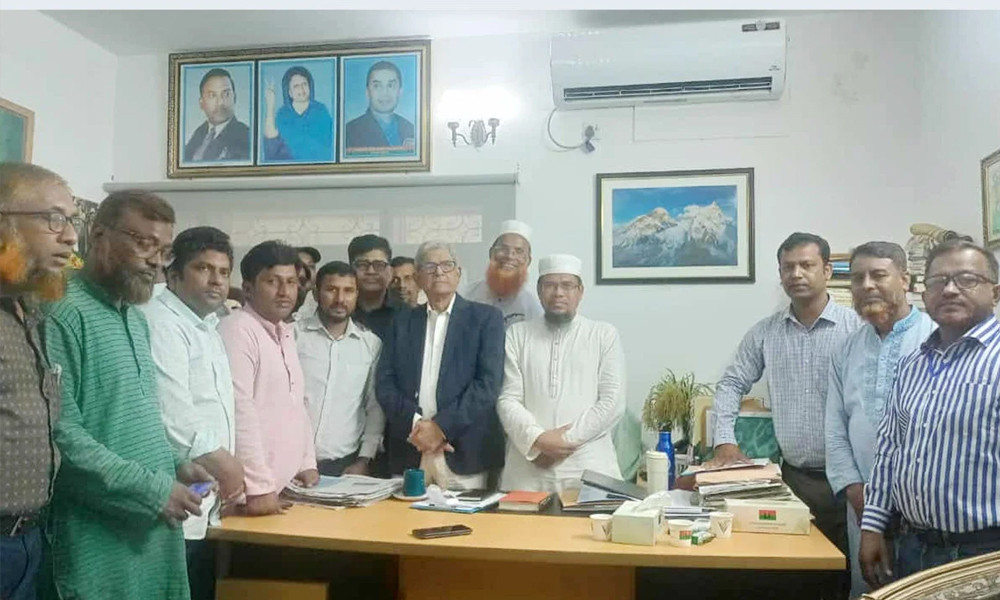 মির্জা ফখরুলের সঙ্গে শিক্ষক প্রতিনিধিদের সাক্ষাৎ