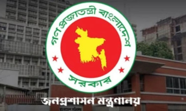 প্রশাসনে বেড়েছে বিশৃঙ্খলা