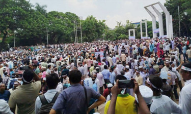 নতুন কর্মসূচি ঘোষণা করলেন আন্দোলনরত শিক্ষকরা