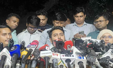 ছাত্র উপদেষ্টারা কোনো দলের প্রতিনিধিত্ব করছেন না: নাহিদ