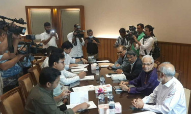 ঐকমত্য কমিশনের সঙ্গে এনসিপির বৈঠক চলছে